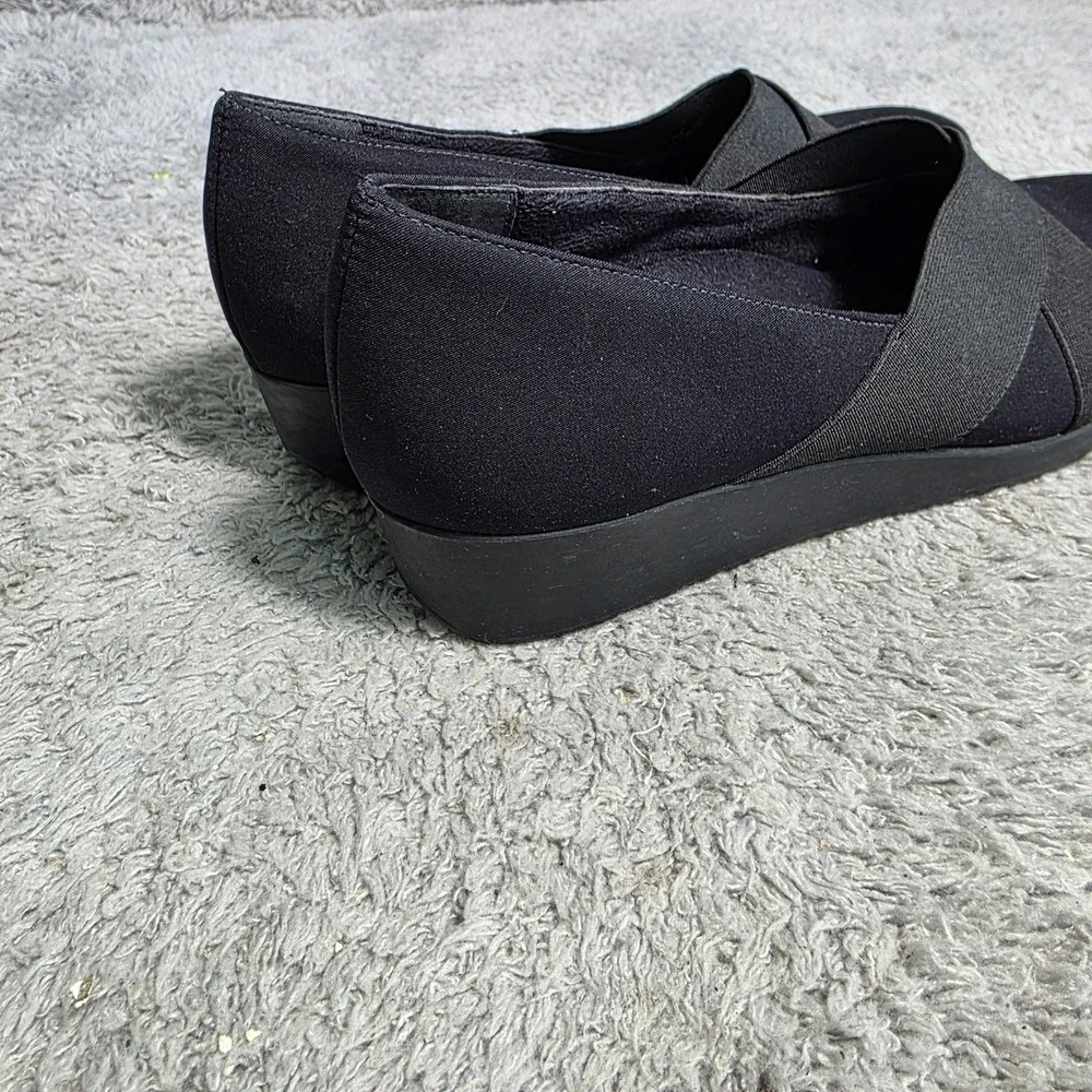 Munro American Walking Wedge Black Elastic Strap Square Toe Women 7.5N Excellent
